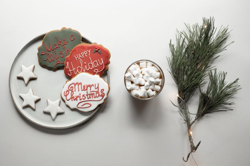 How to Create a Picture-Perfect Christmas with Pre-Lit Decorations