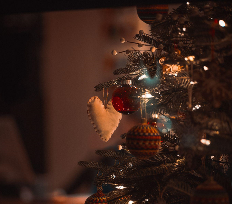 The History of Artificial Christmas Trees: Who Came Up With the Idea and Why?